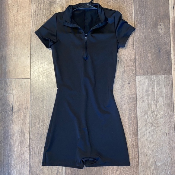 Sorella Boutique Black Jumpsuit - Picture 1 of 2